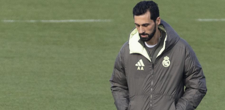 开云登录入口地址-世体：阿韦洛亚要维持好与队内球星的关系，这是其执教的关键